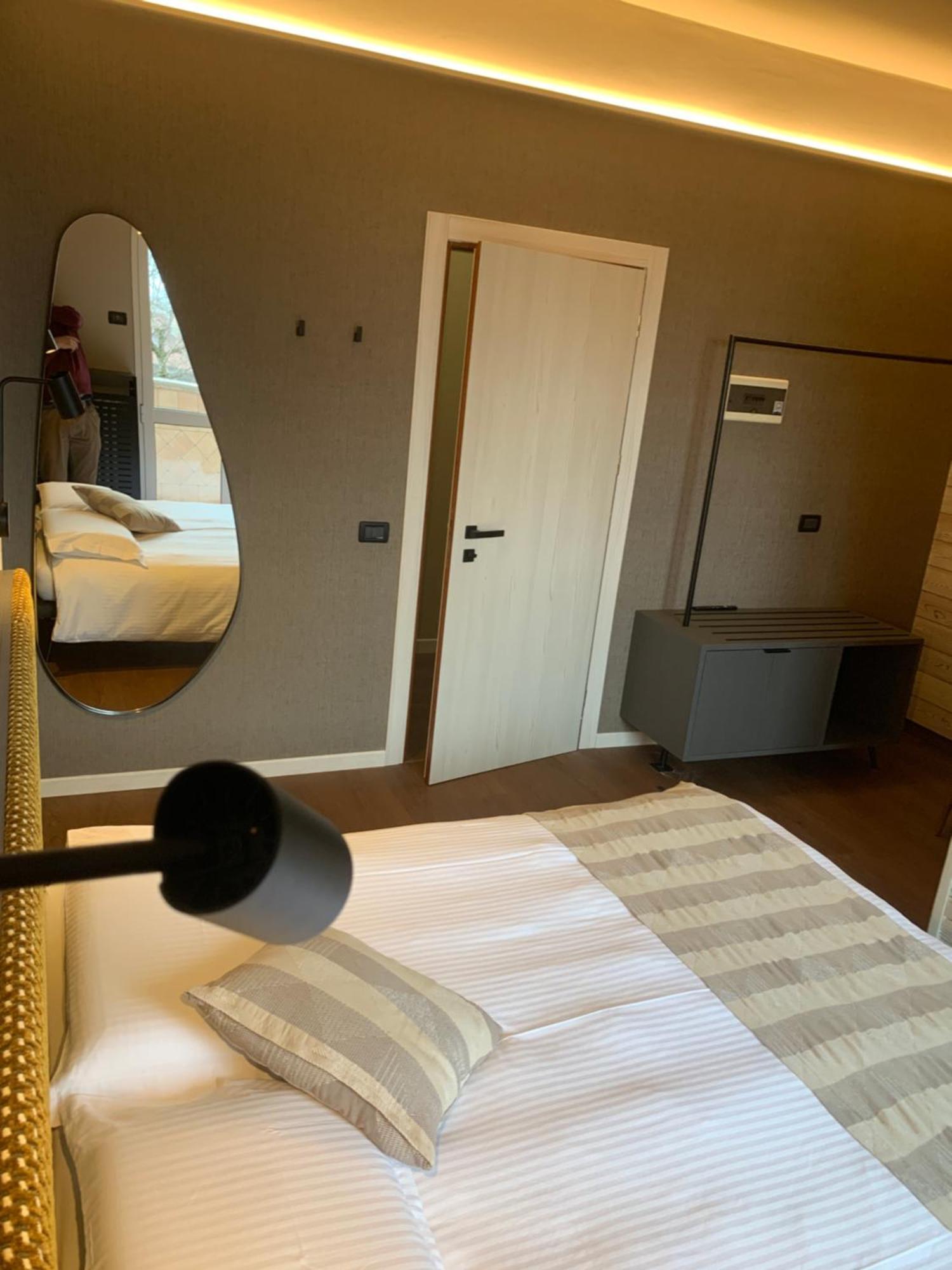Albergo Moderno & Spa Fuipiano Valle Imagna Екстериор снимка