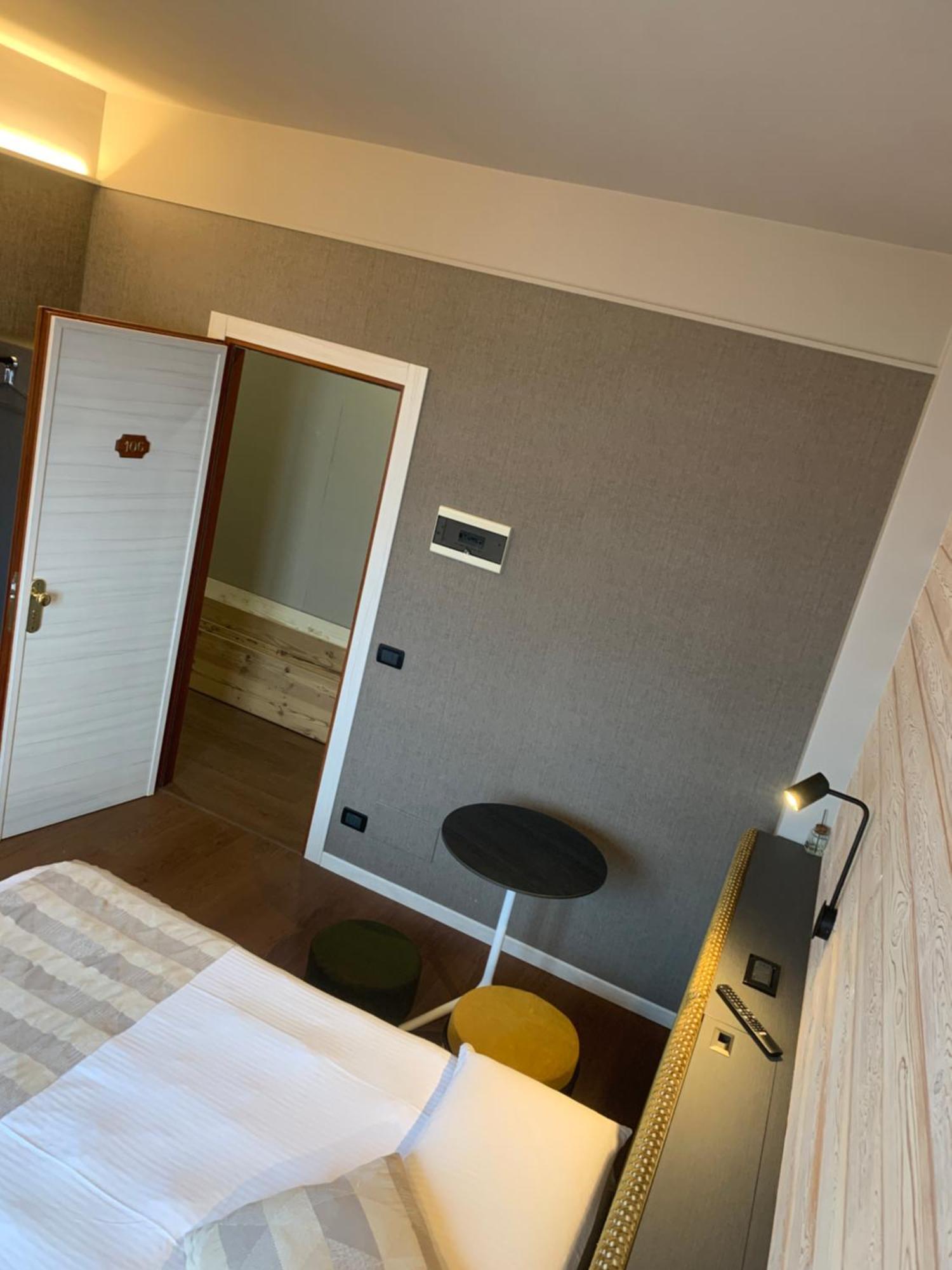 Albergo Moderno & Spa Fuipiano Valle Imagna Екстериор снимка