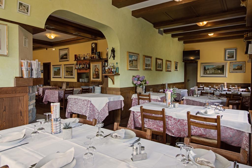 Albergo Moderno & Spa Fuipiano Valle Imagna Екстериор снимка
